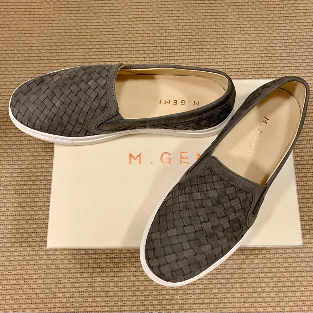 NWT- M.GEMI  Dark Grey-8 1/2.